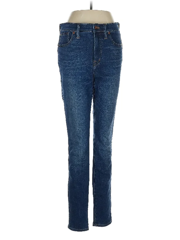 High-Rise Straight-leg Jeans in Dark Wash