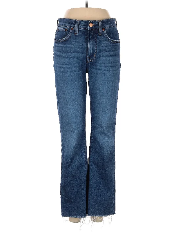 Mid-Rise Bootleg Jeans in Medium Wash