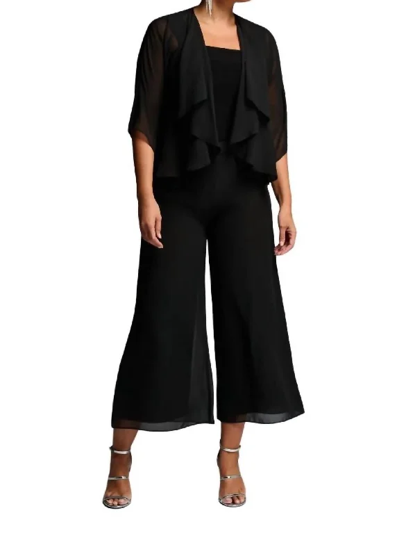 Wide Leg Flowy Pant In Black